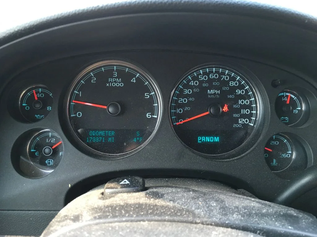 Used 2014 Red Chevrolet LTZ image 2
