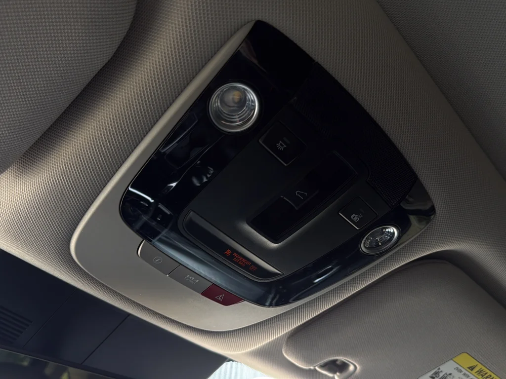 Certified Used 2023 Gravity Gray Kia SX image 12