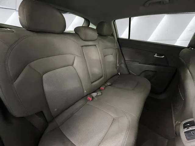 Used 2015 Silver Kia LX image 16