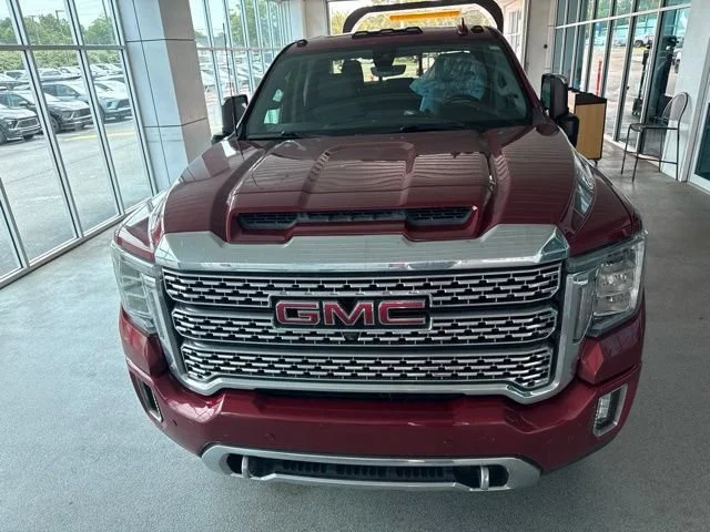 Used 2020 RED QUARTZ TINTCOAT GMC Denali image 4