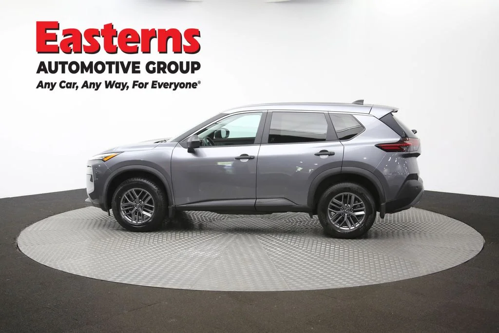 Used 2023 Gray Nissan S image 60