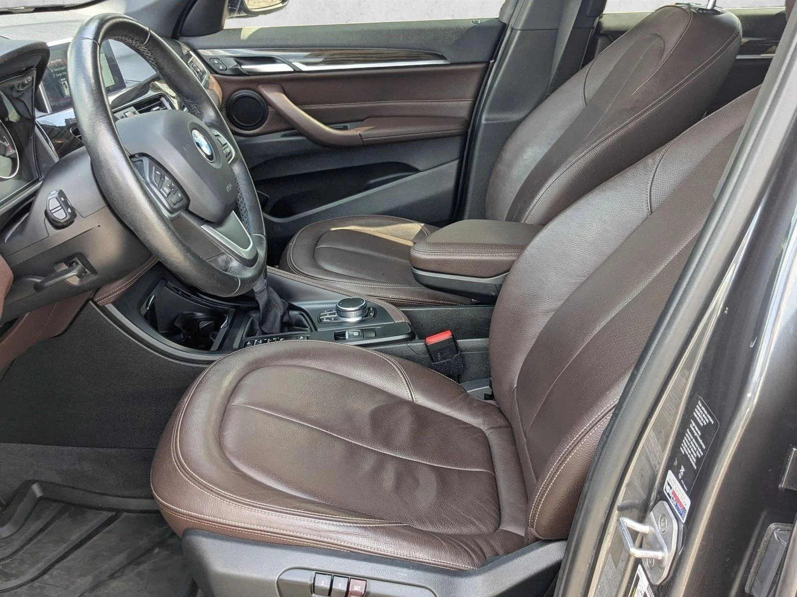Used 2018 Alpine White BMW xDrive28i image 15