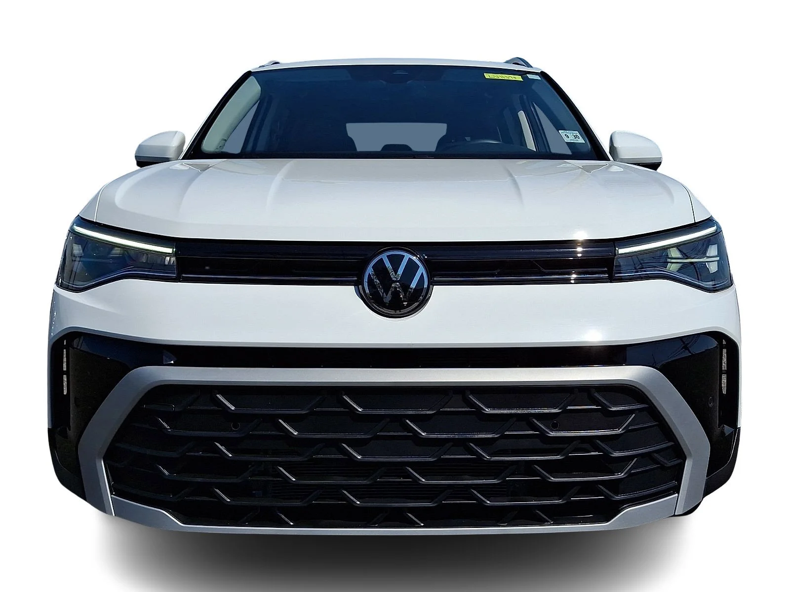 Used 2025 Pure White   0Q0q Volkswagen SE image 2
