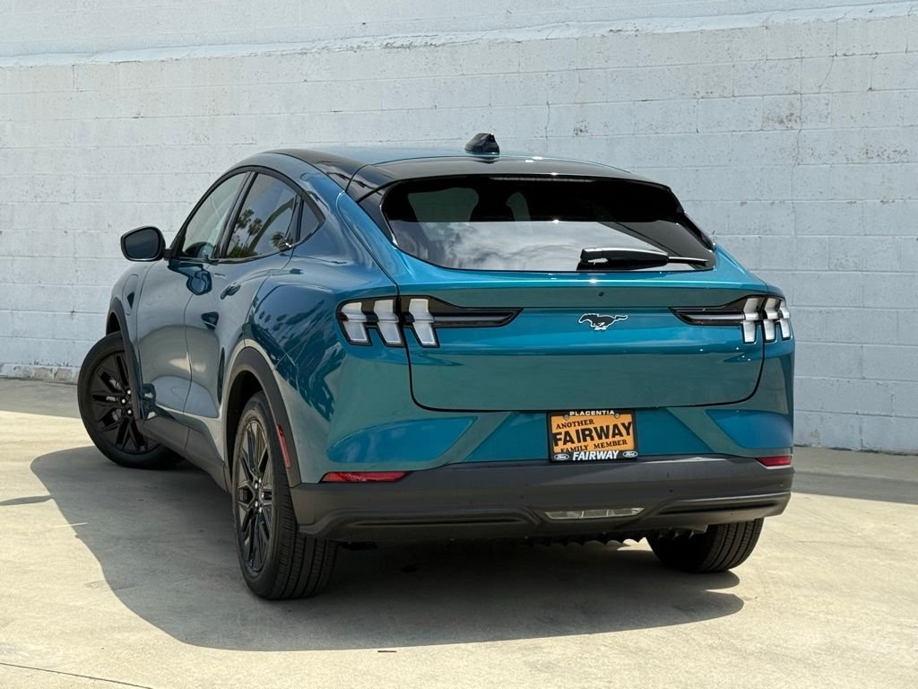 New 2026 Adriatic Blue Metallic Ford Select image 4