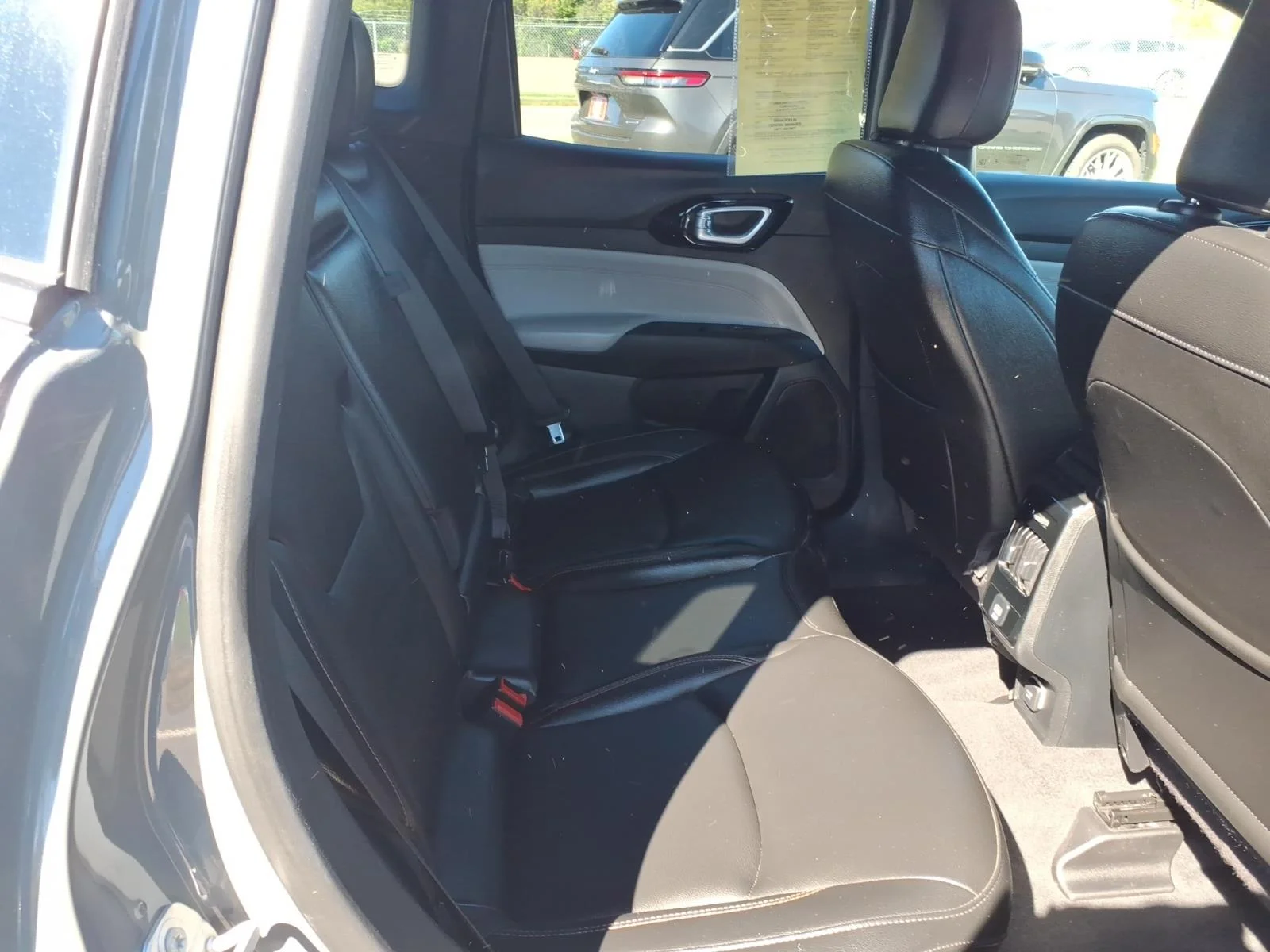 Used 2024 Gray Clearcoat Jeep Limited image 16