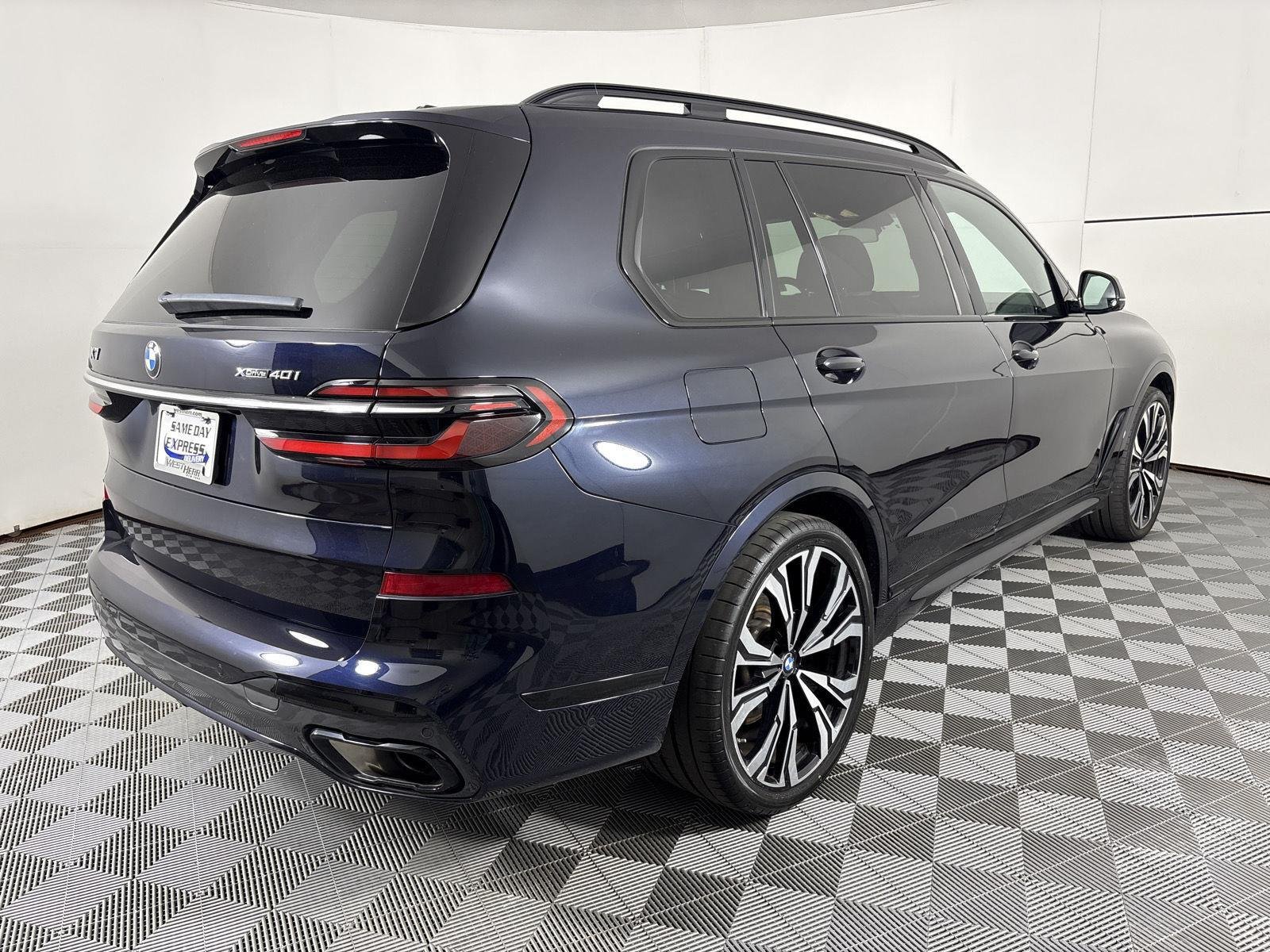 Used 2023 Carbon Black Metallic BMW xDrive40i image 26
