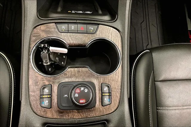 Used 2023 Ebony Twilight Metallic GMC Denali image 37