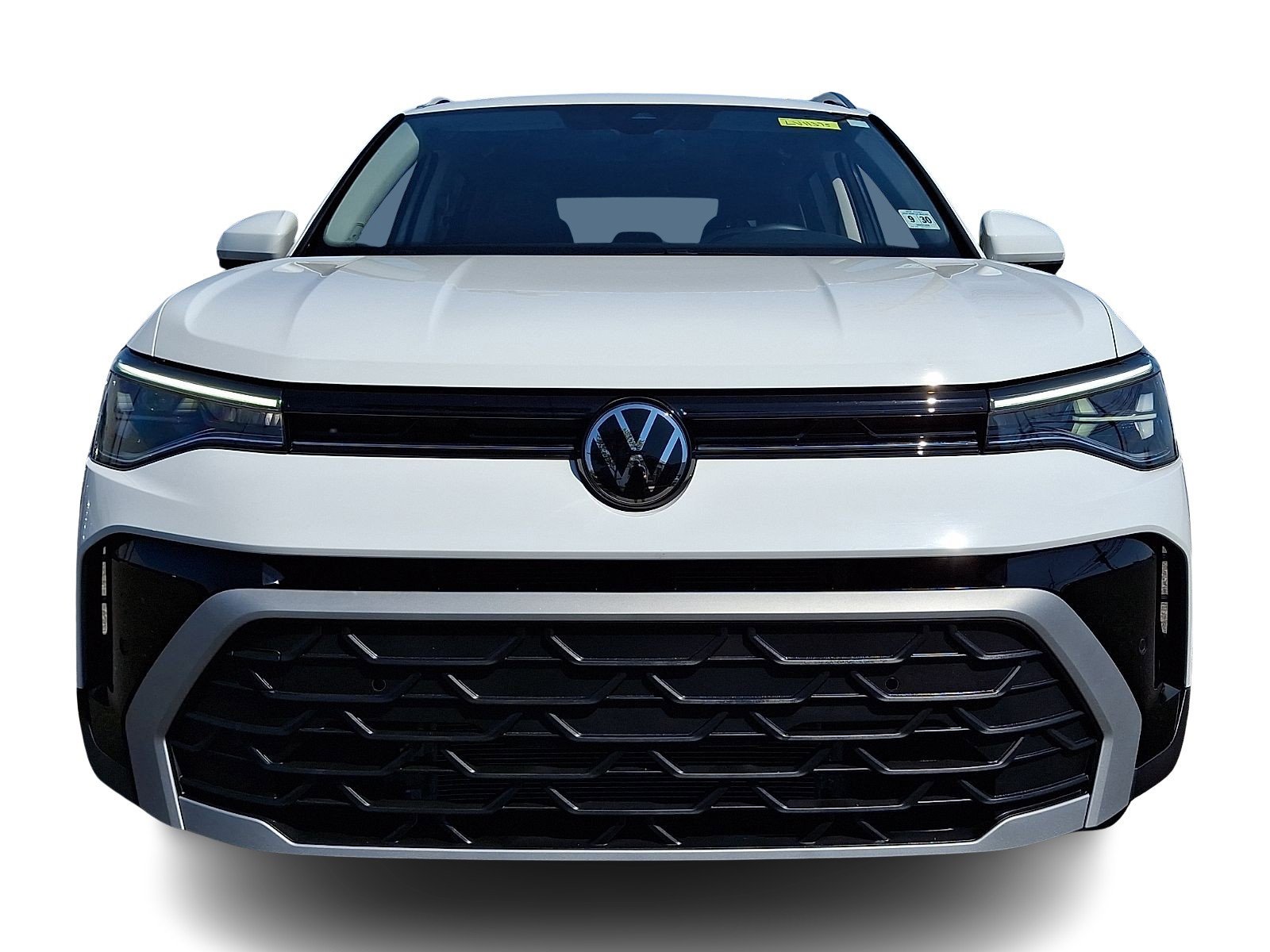 Used 2025 Pure White   0Q0q Volkswagen SE image 2