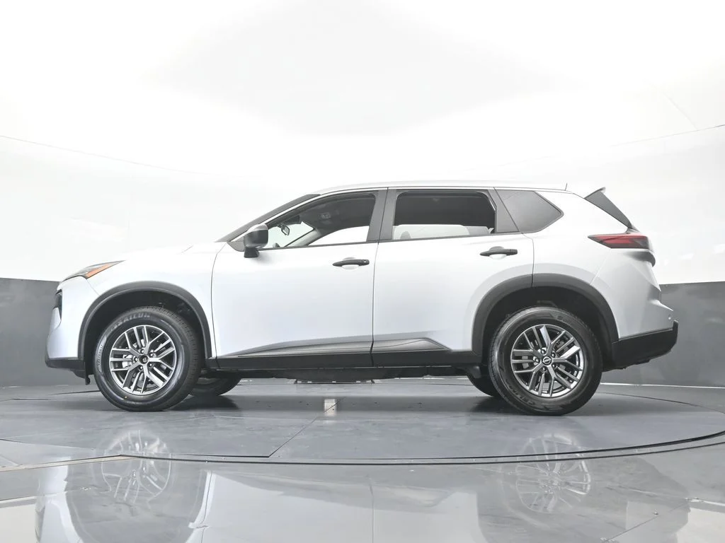 Used 2024 Brilliant Silver Metallic Nissan S image 50