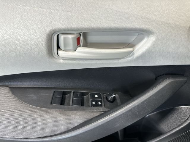 Used 2023 White Toyota LE image 19