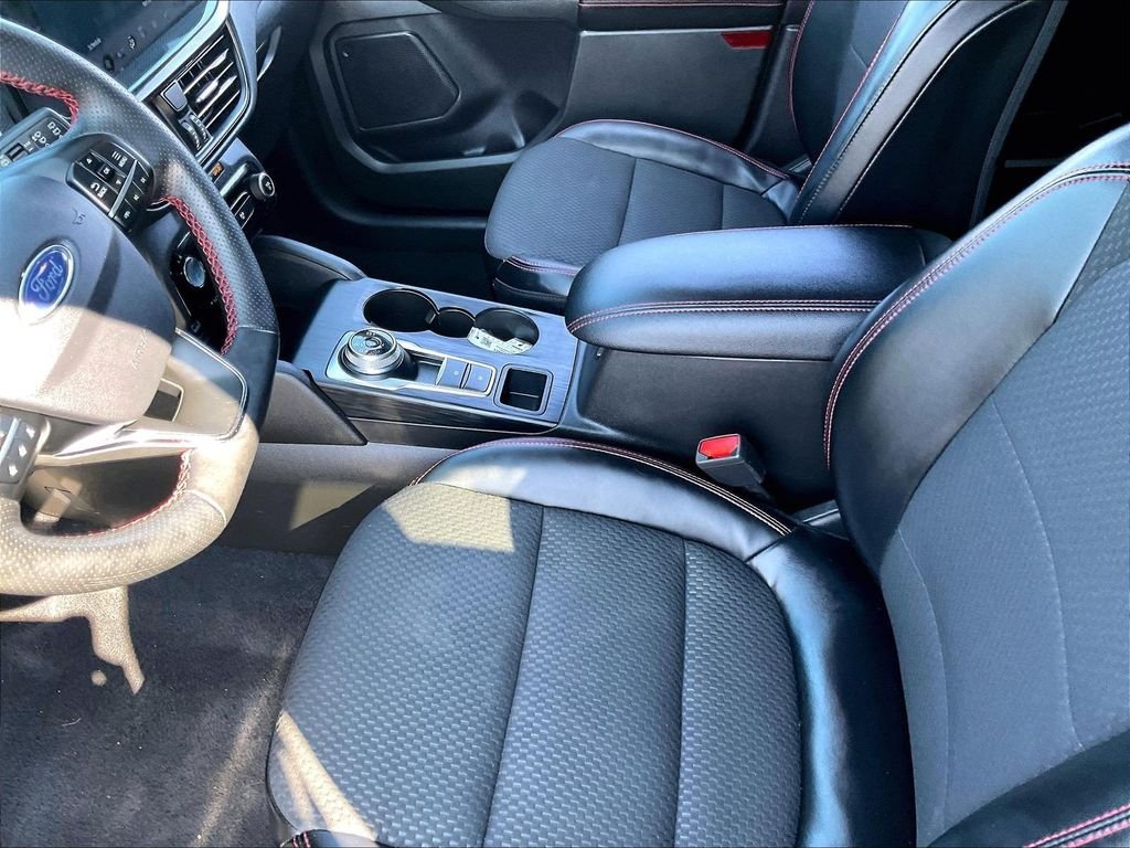 Used 2023 Gray Ford ST-Line image 20