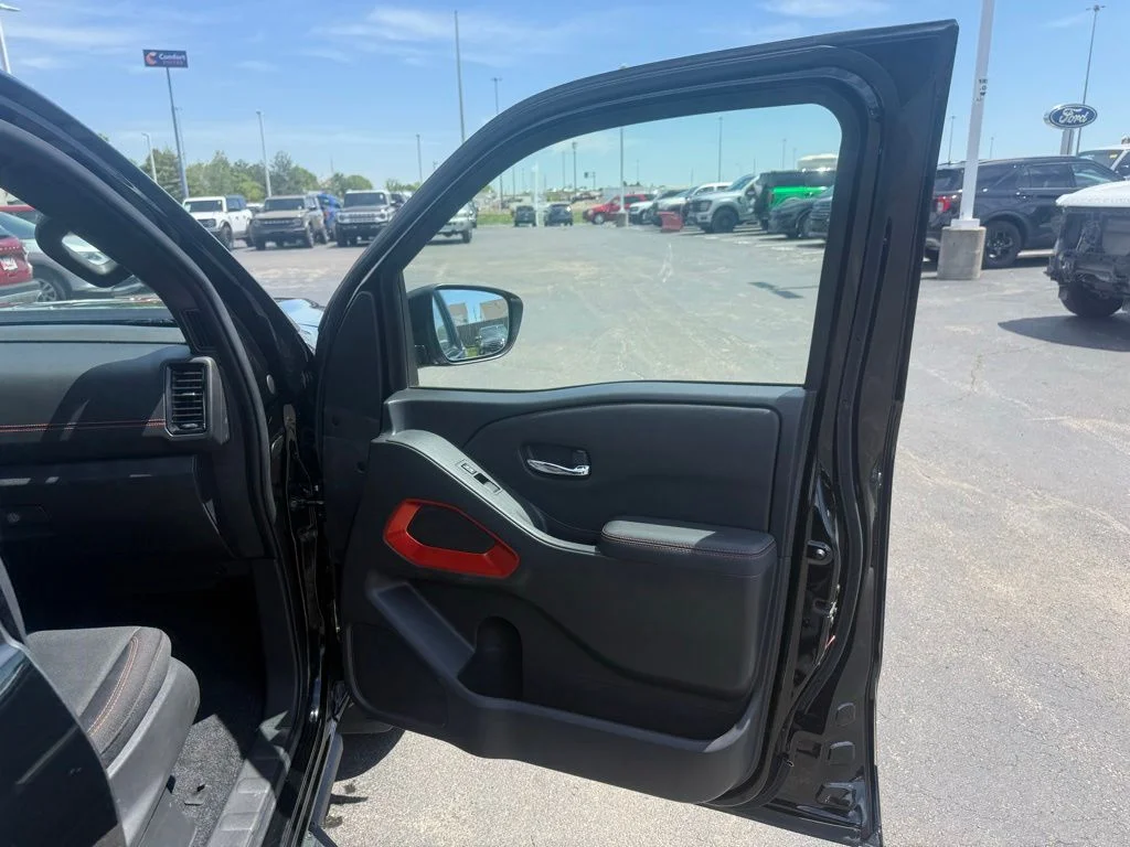 Used 2023 Black Nissan PRO-X image 55