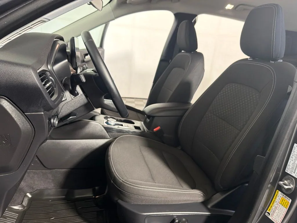 Used 2024 Gray Ford Active image 10
