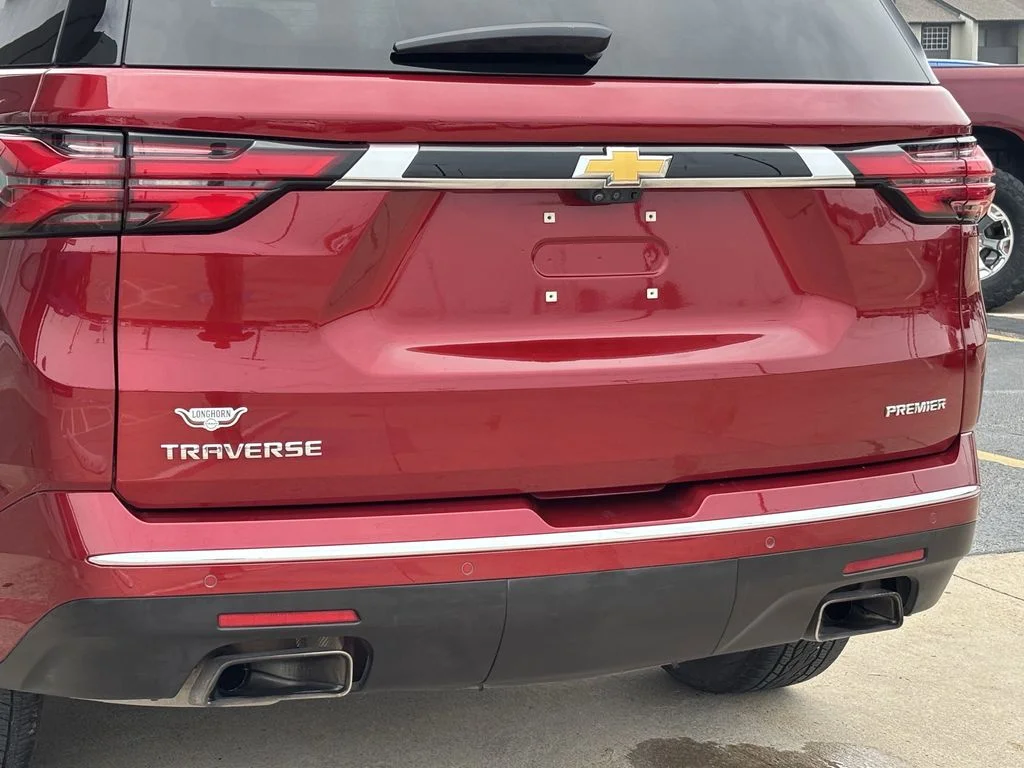 Used 2023 Red Chevrolet Premier image 5