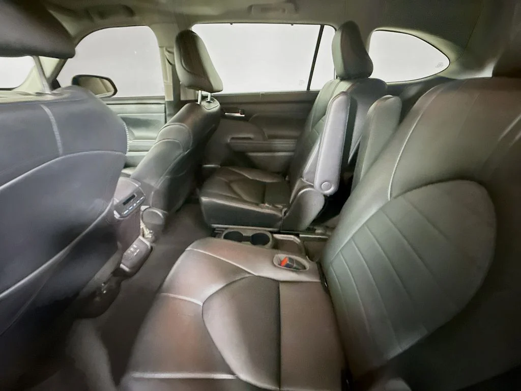 Used 2023 Celestial Silver Metallic Toyota Hybrid XLE image 23