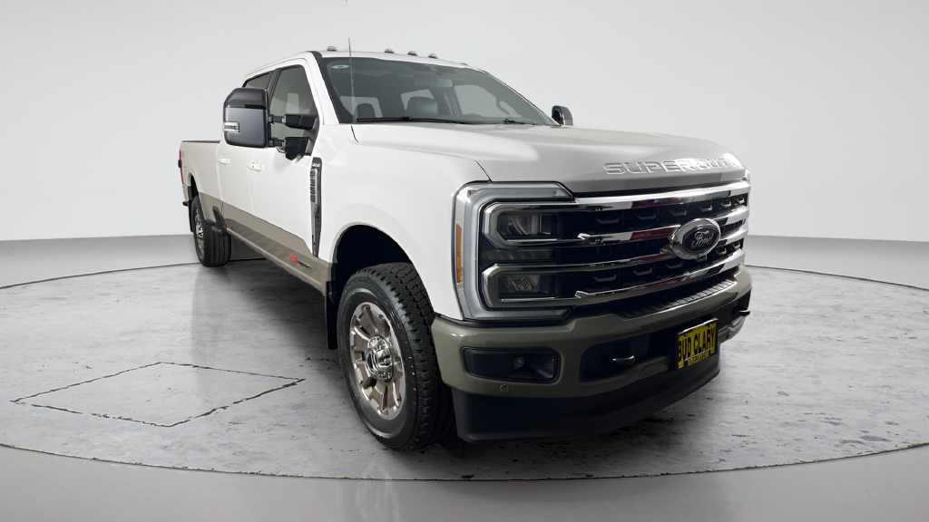 New 2026 Star White Metallic Tri-Coat Ford F-350® King Ranch® image 3