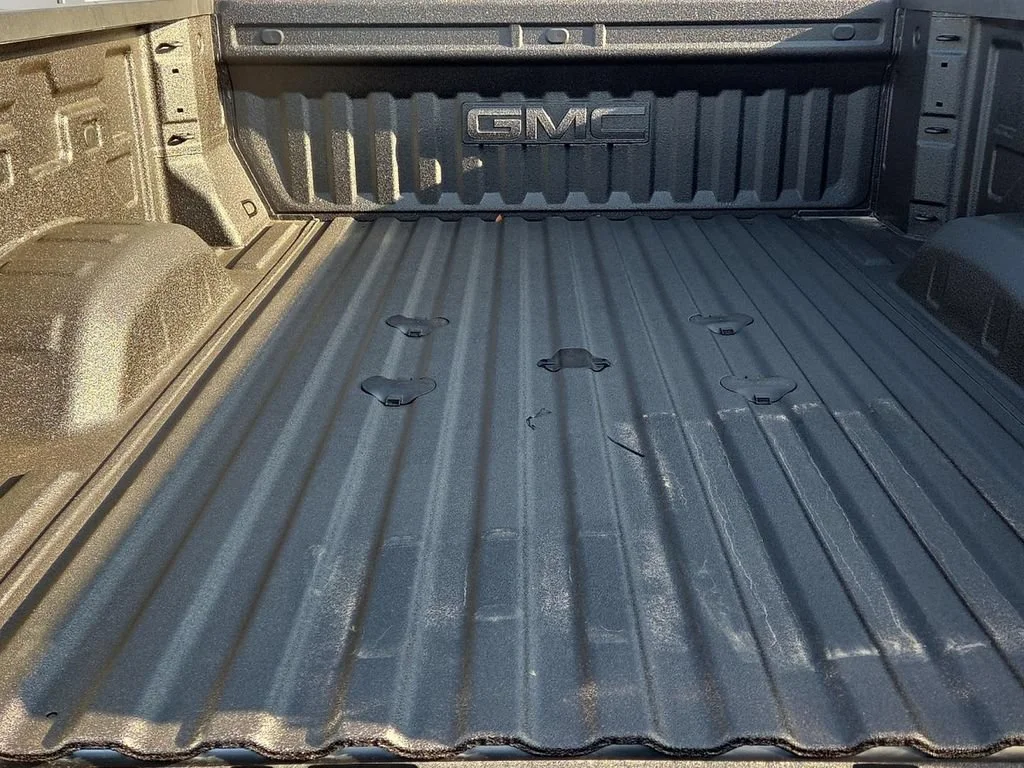 2026 GMC Sierra 2500HD AT4X - Photo 8