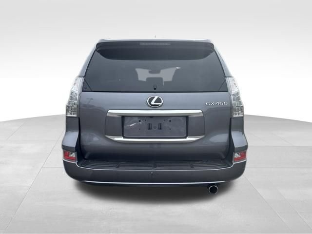 Used 2022 Gray Pearl Lexus 460 image 15