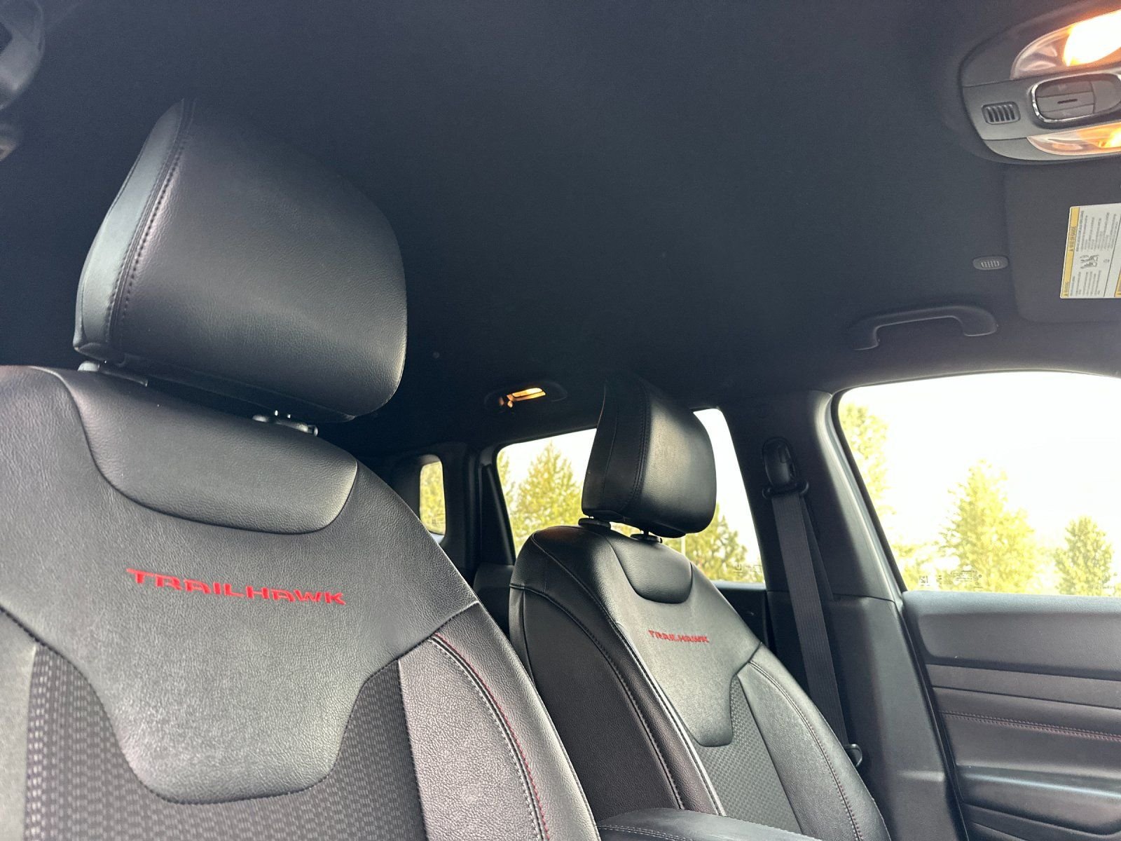 2025 Jeep Compass Trailhawk - Photo 16