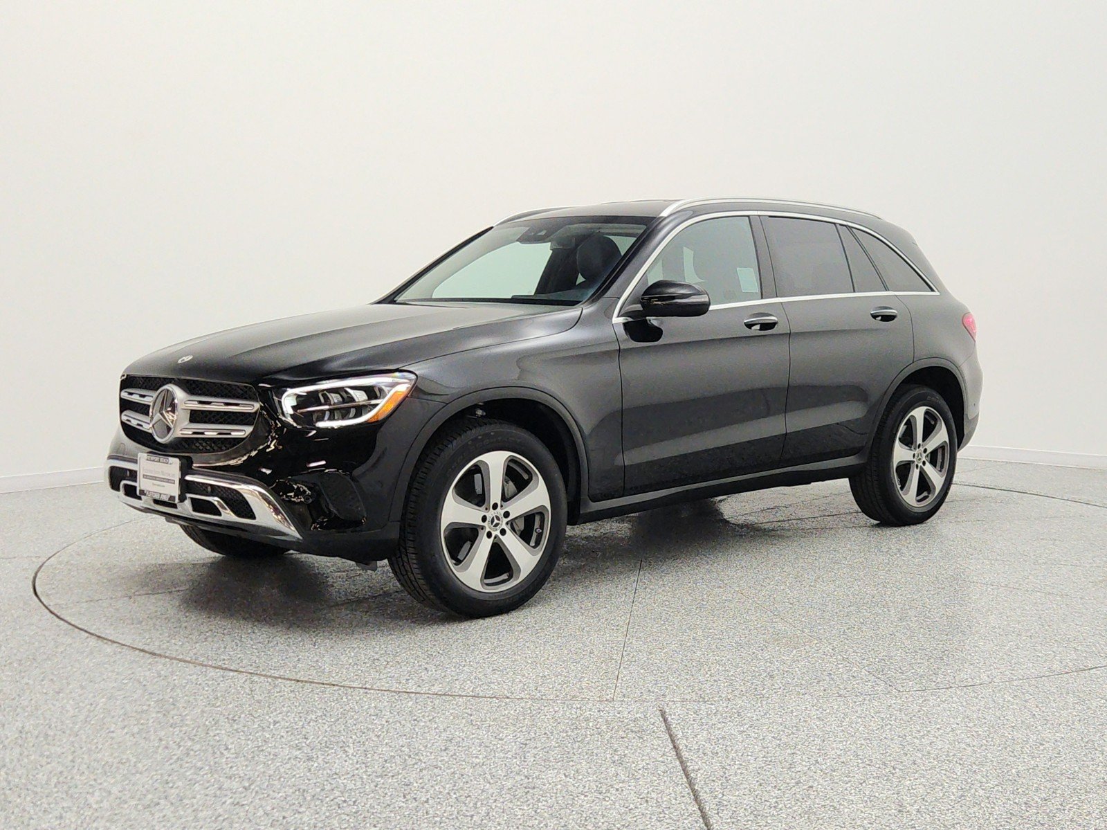 2022 Mercedes-Benz GLC GLC 300's photo
