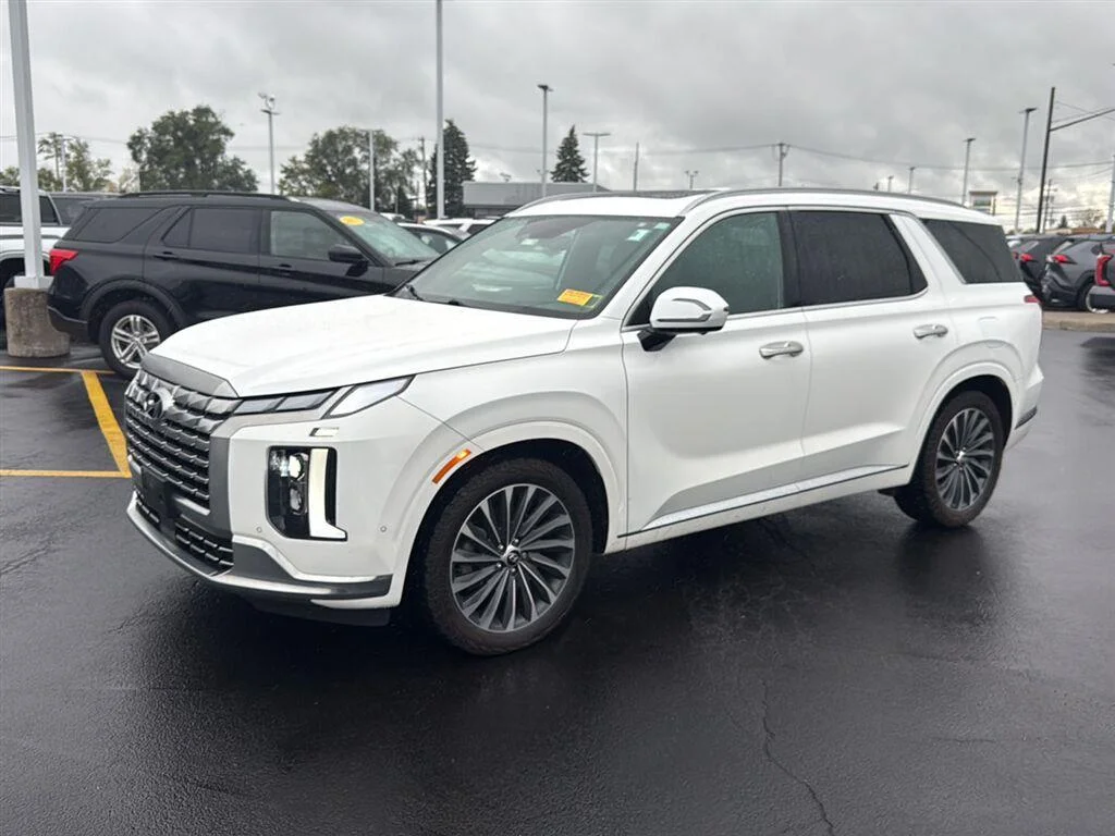 Used 2024 Hyper White Hyundai Calligraphy image 7