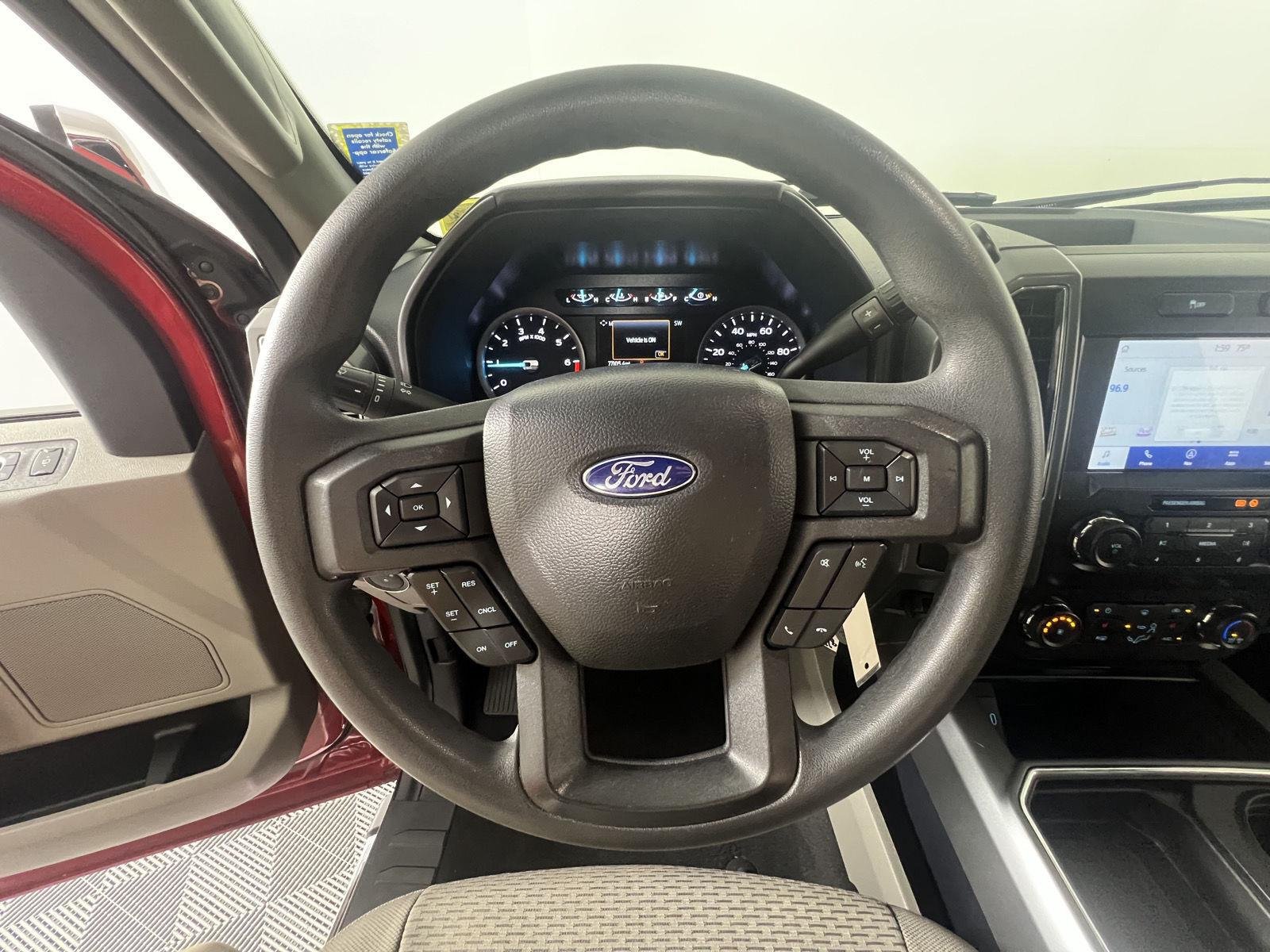 Used 2022 Rapid Red Metallic Tinted Clearcoat Ford XLT image 13
