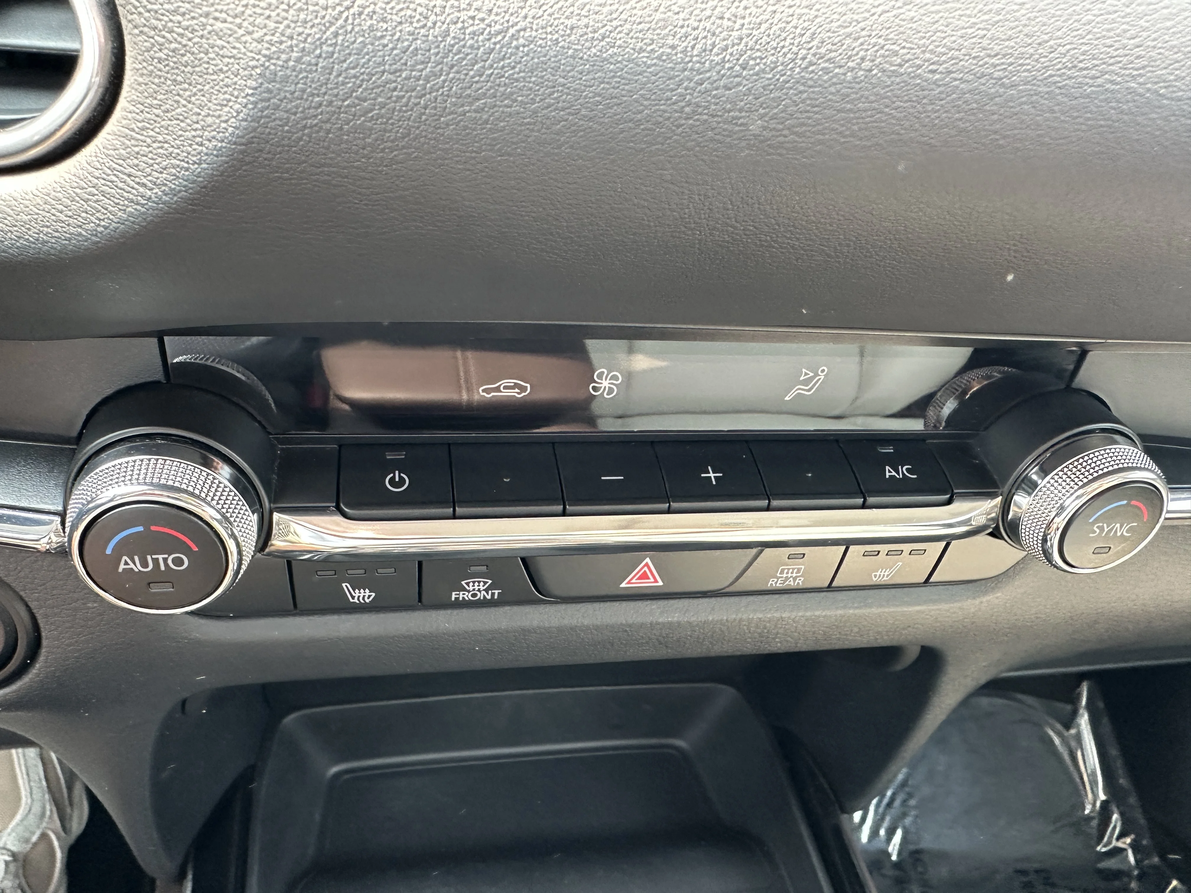 Used 2020 Soul Red Crystal Metallic Mazda Premium image 31