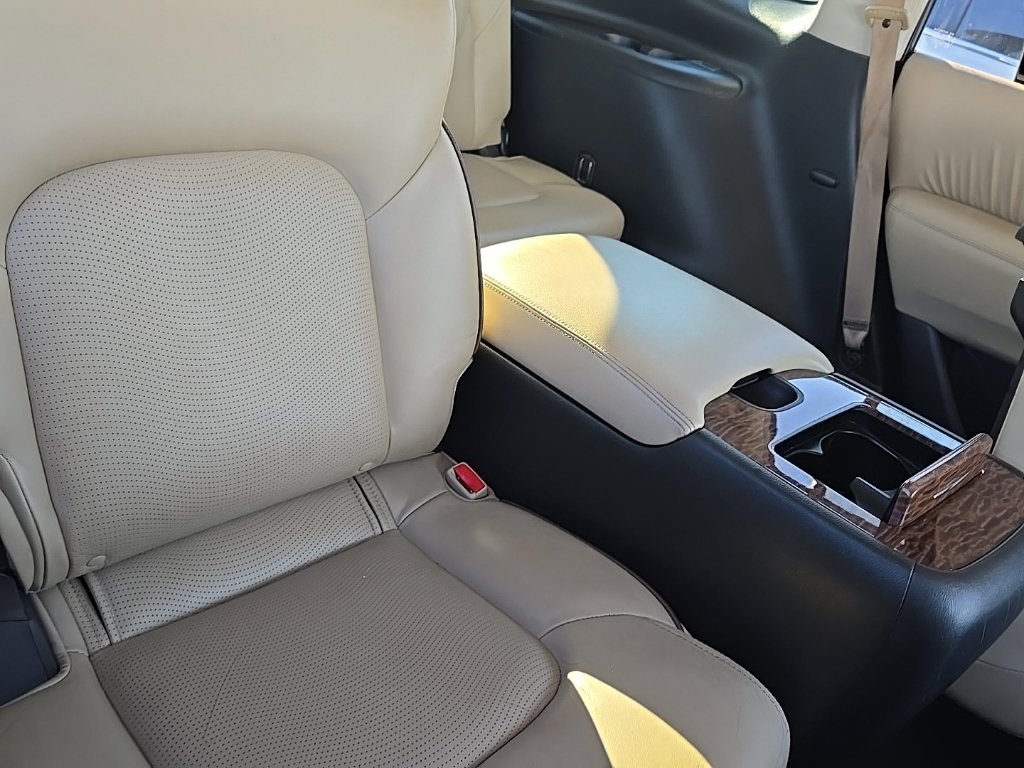 Used 2018 Blue Nissan Platinum image 14