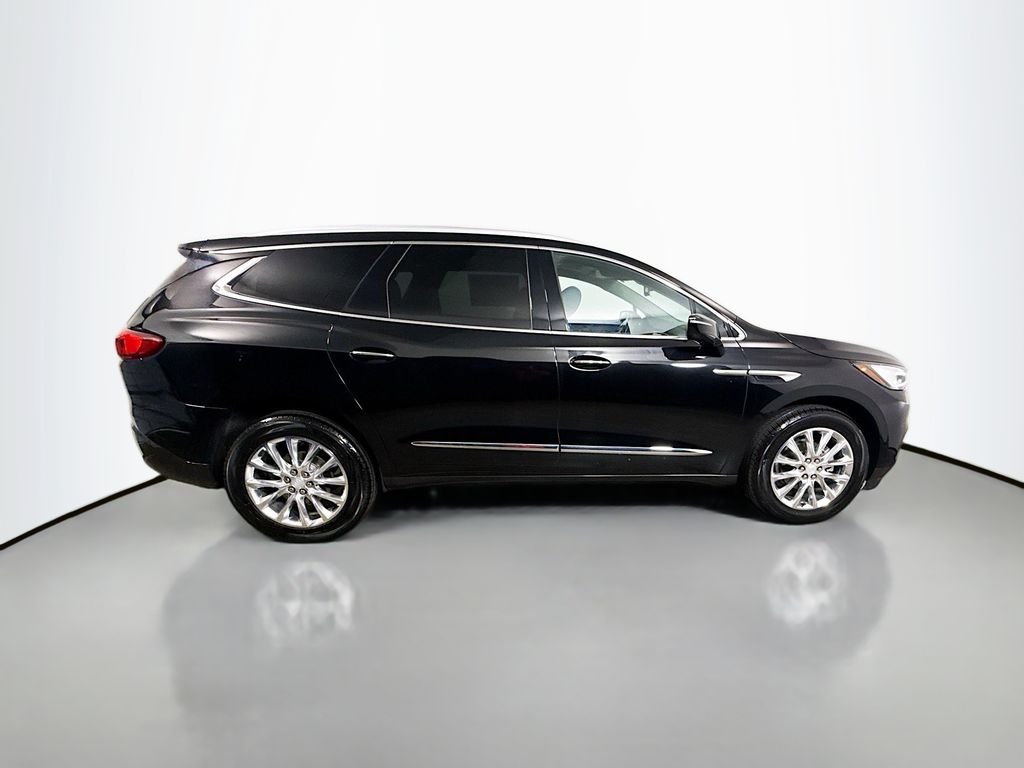 Used 2019 Ebony Twilight Metallic Buick Premium image 8