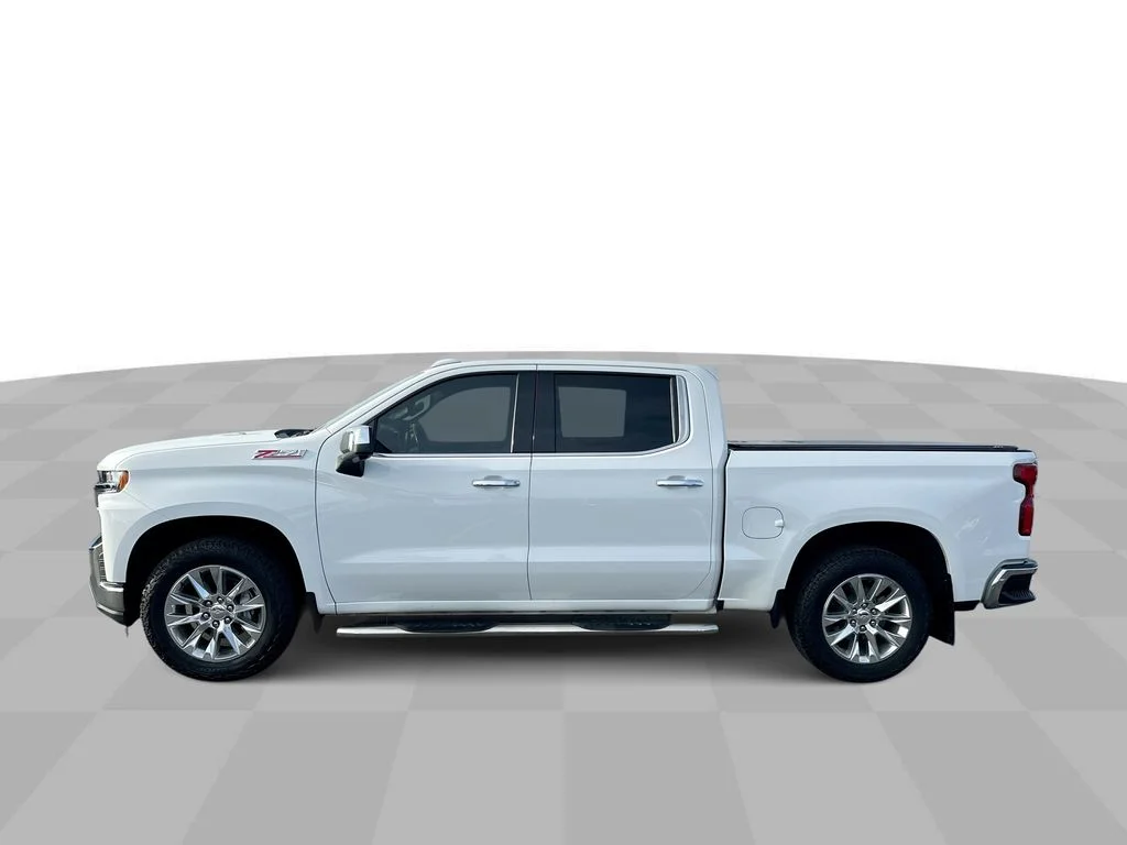 Used 2021 White Chevrolet LTZ image 21