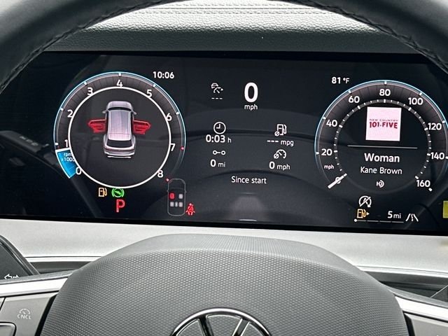New 2026 Platinum Gray Metallic Volkswagen 2.0T SE R-Line Black image 27