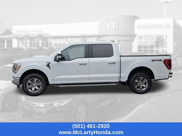 Used 2021 White Ford XLT image 2