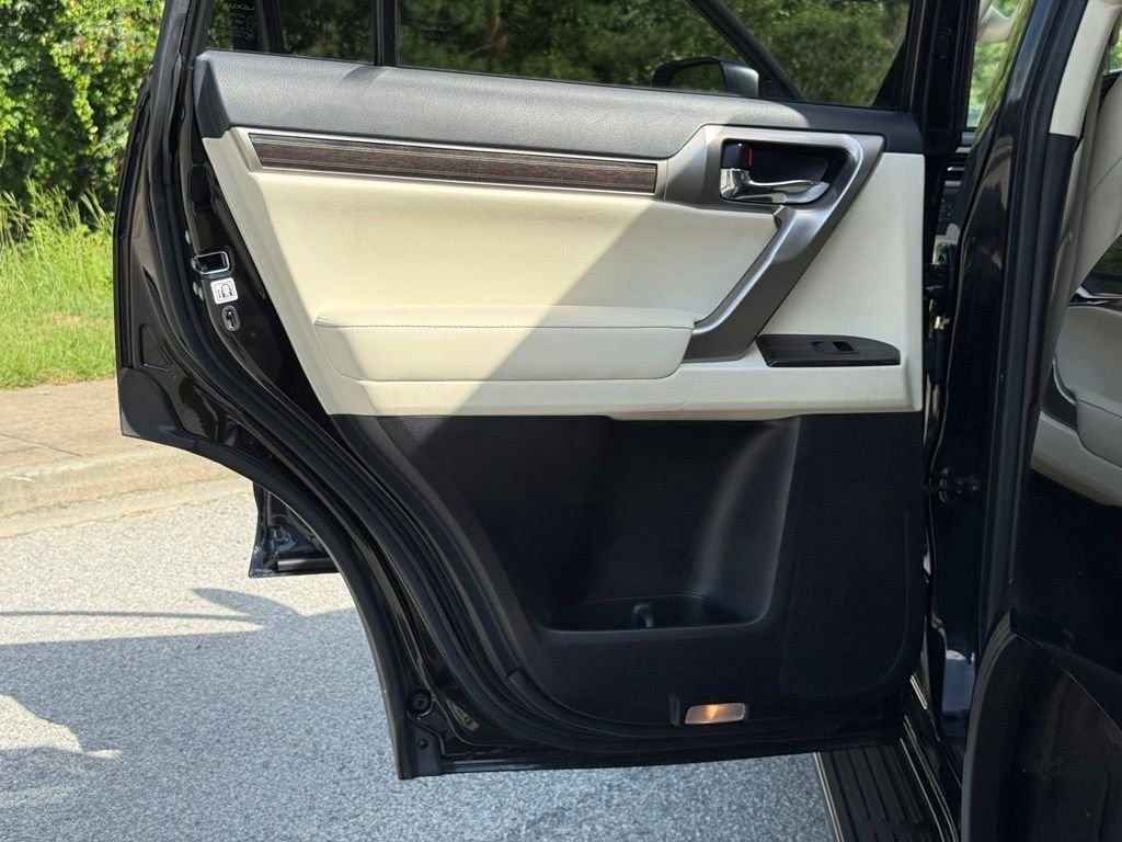Certified Used 2021 BLACK Lexus 460 image 27