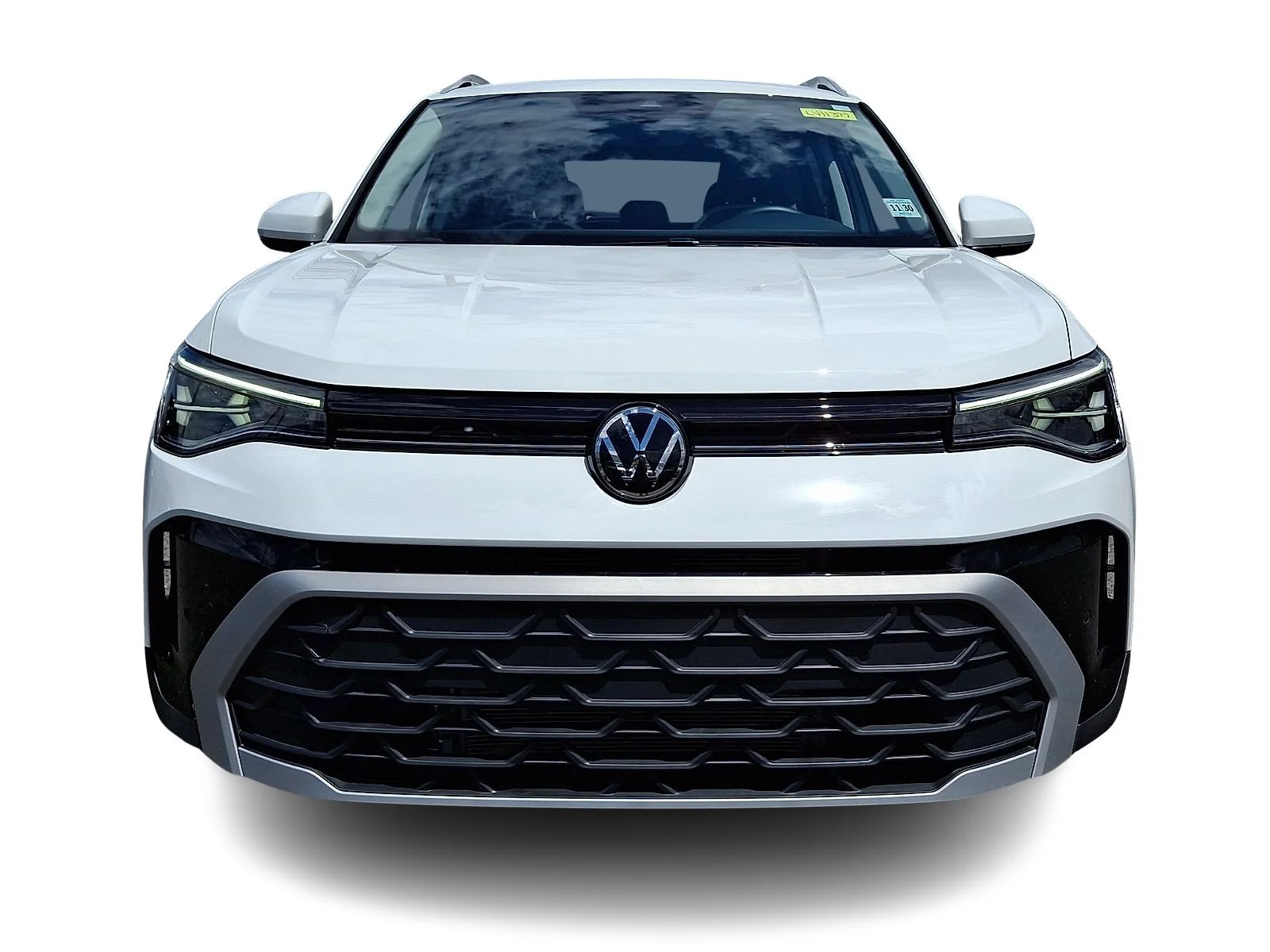 Used 2025 Pure White   0Q0q Volkswagen SE image 2