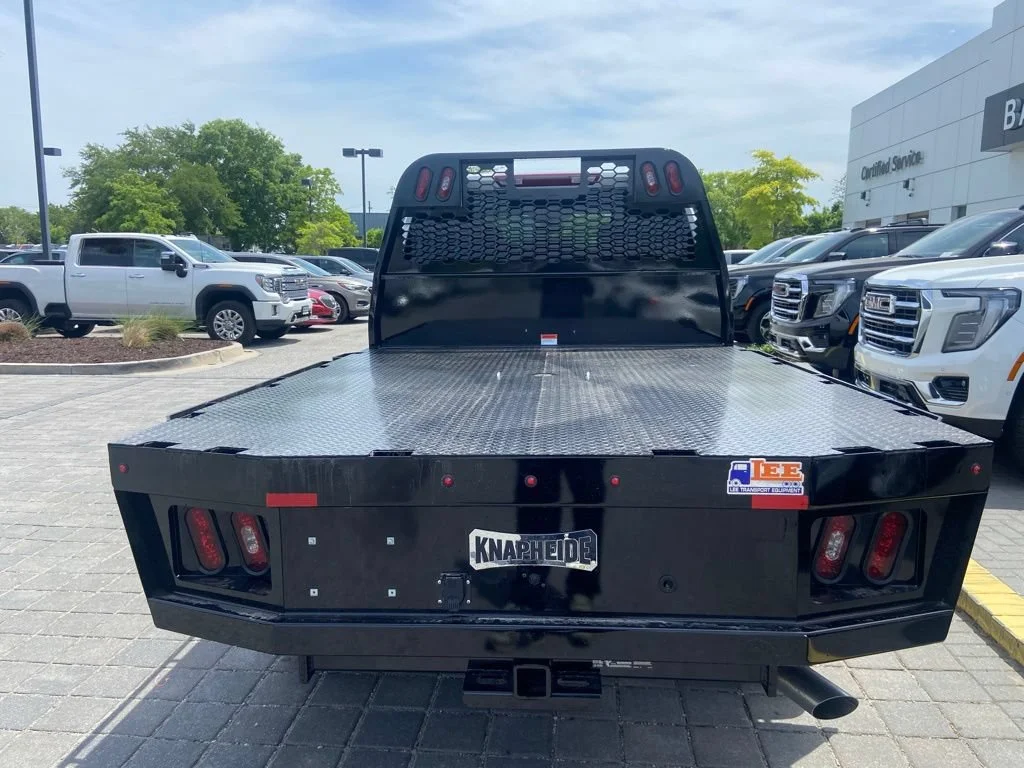 New 2026 Summit White GMC Pro image 7
