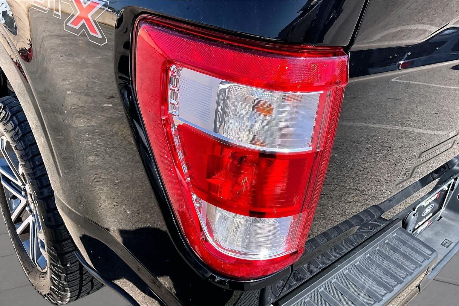 Used 2022 Agate Black Metallic Ford XL image 28