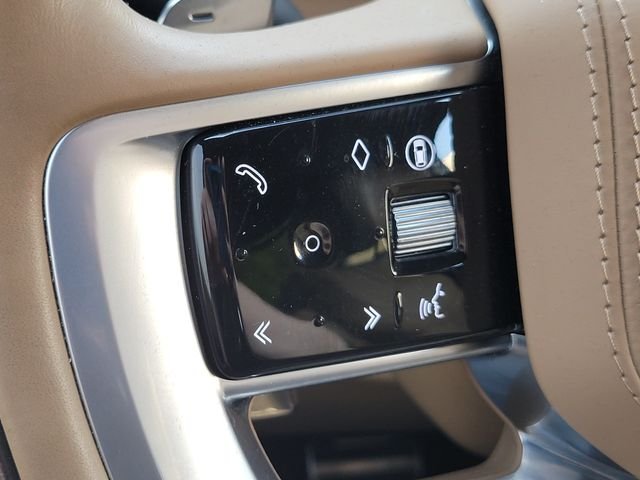 Certified Used 2025 White Land Rover Autobiography image 40