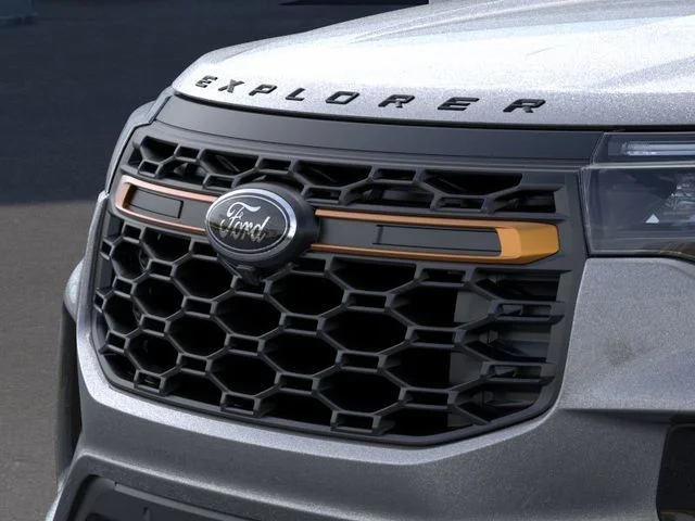 New 2026 Carbonized Gray Metallic Ford Tremor image 17