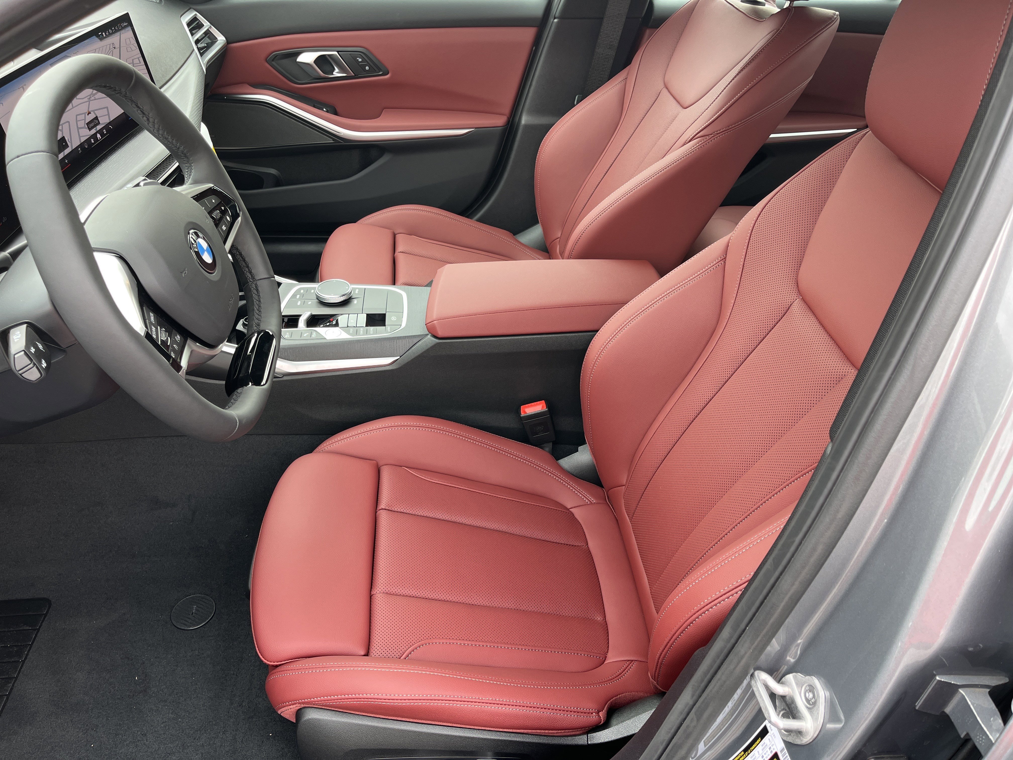 2026 BMW 3 Series 330i - Photo 19