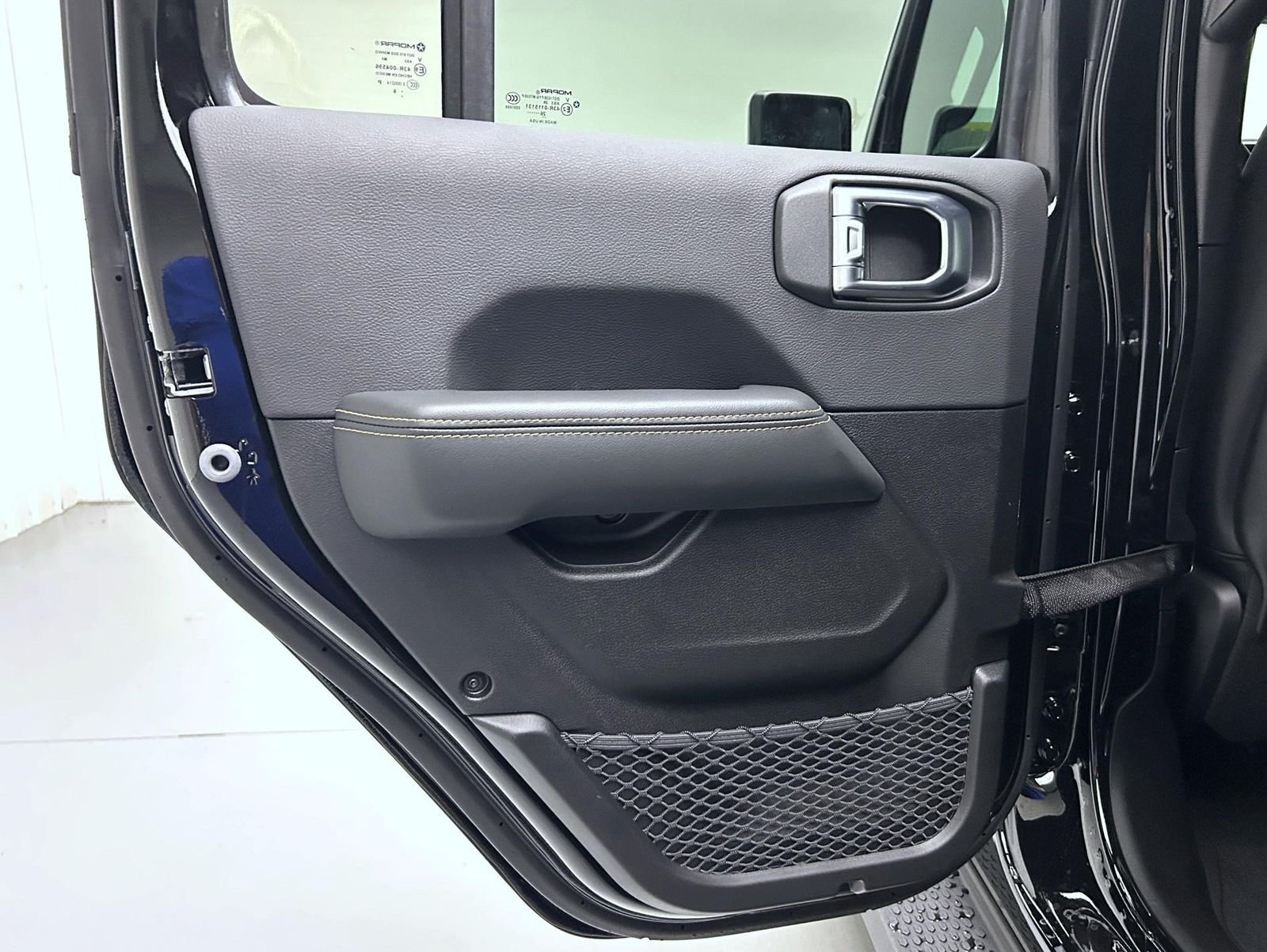 New 2027 Black Clear-Coat Paint Jeep Sahara image 20
