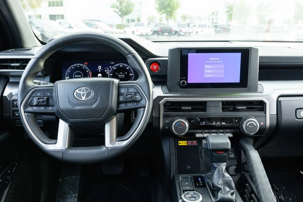 Certified Used 2025 Everest Toyota TRD Off-Road image 28