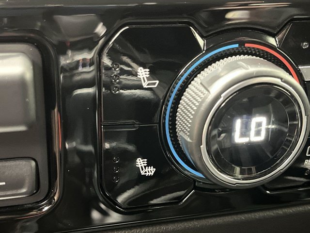 Used 2024 Black Chevrolet RST image 30