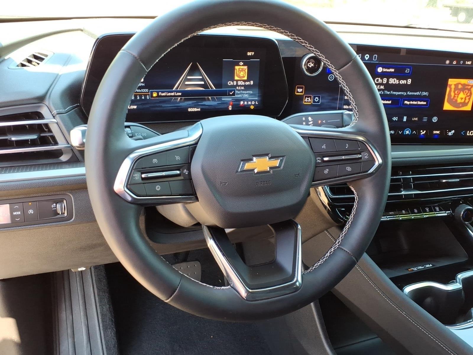 Used 2026 Sterling Gray Metallic Chevrolet FWD LT image 20