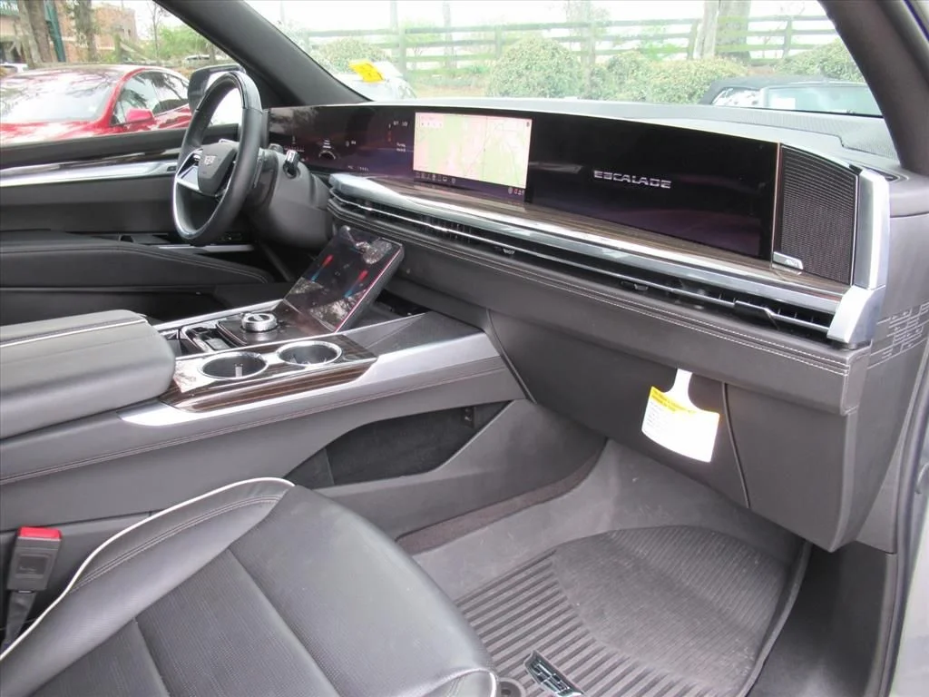 Used 2025 Silver Cadillac Premium Luxury image 11