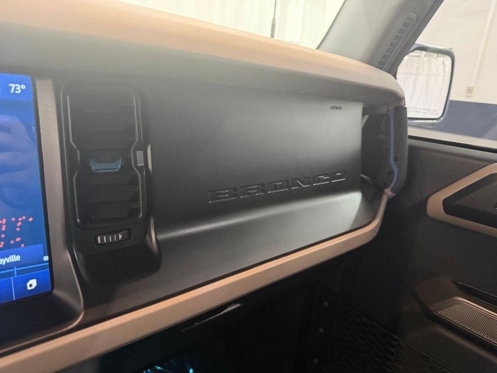 Used 2023 Gray Ford Wildtrak image 29