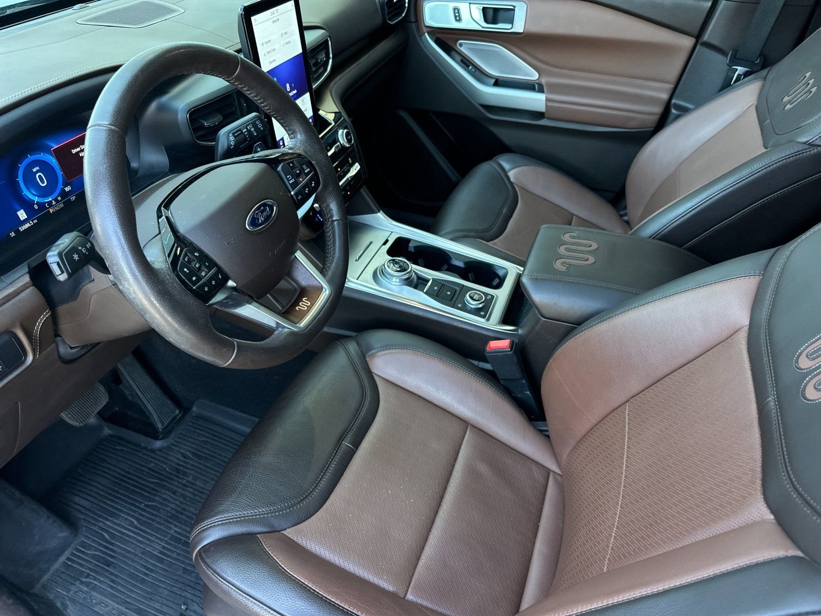 Used 2021 Silver Metallic Ford King Ranch image 9