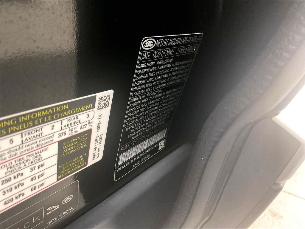Used 2021 Black Land Rover Westminster image 33