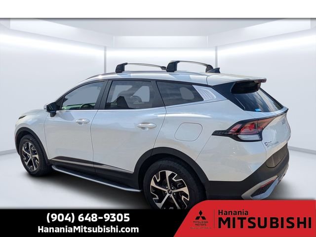 Used 2023 White Kia EX image 5