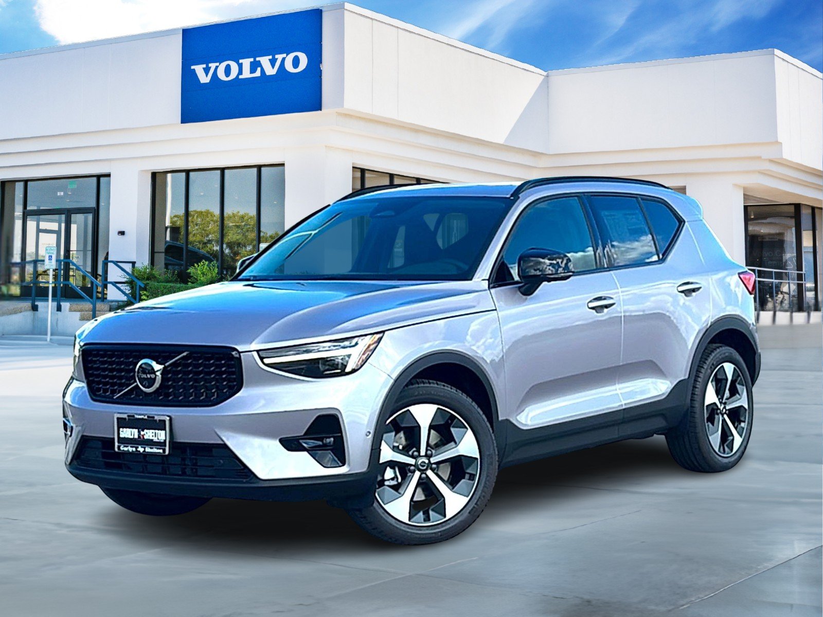 New 2026 Aurora Silver Volvo Plus image 1