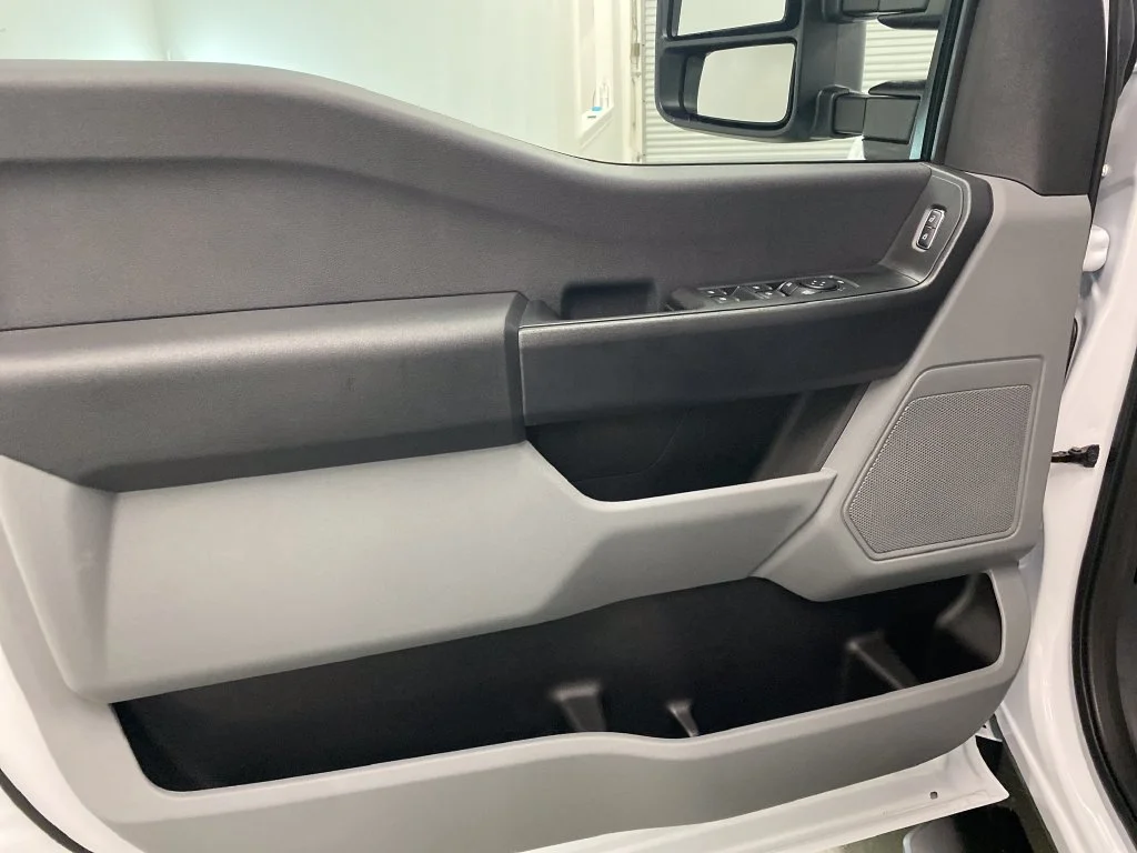 New 2027 White Ford XL image 12